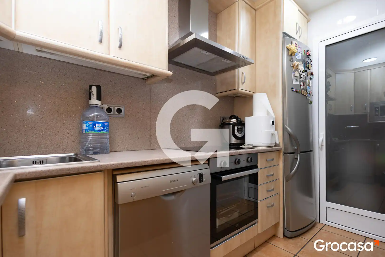 Cocina de Piso en venta en L'Hospitalet de Llobregat con Aire acondicionado y Calefacción