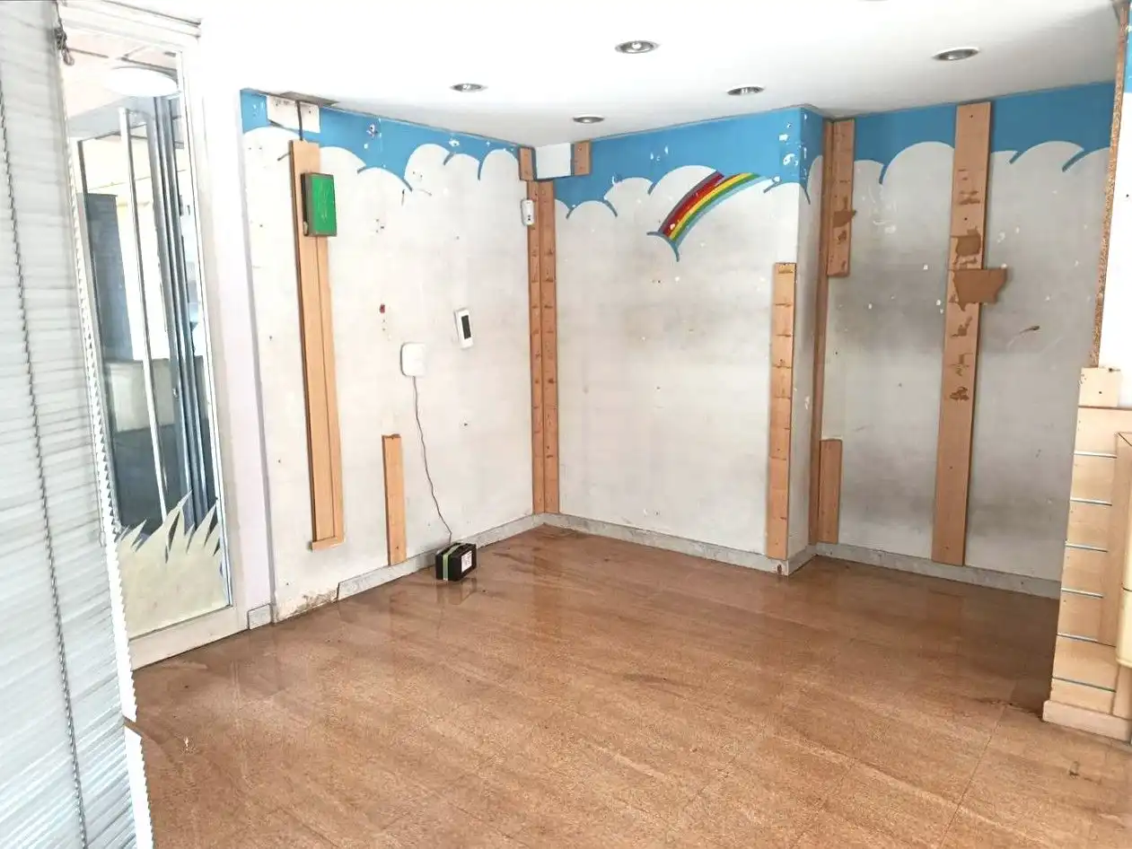 Business premises for sale in Calle Alfonso Iv Setenta-Y-Tres-Y-Setenta-Y-Cinco, imagen 10