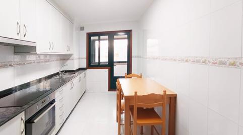 Photo 4 of Flat to rent in  Eduardo Pondal, Zona Fernández Ladreda, Pontevedra