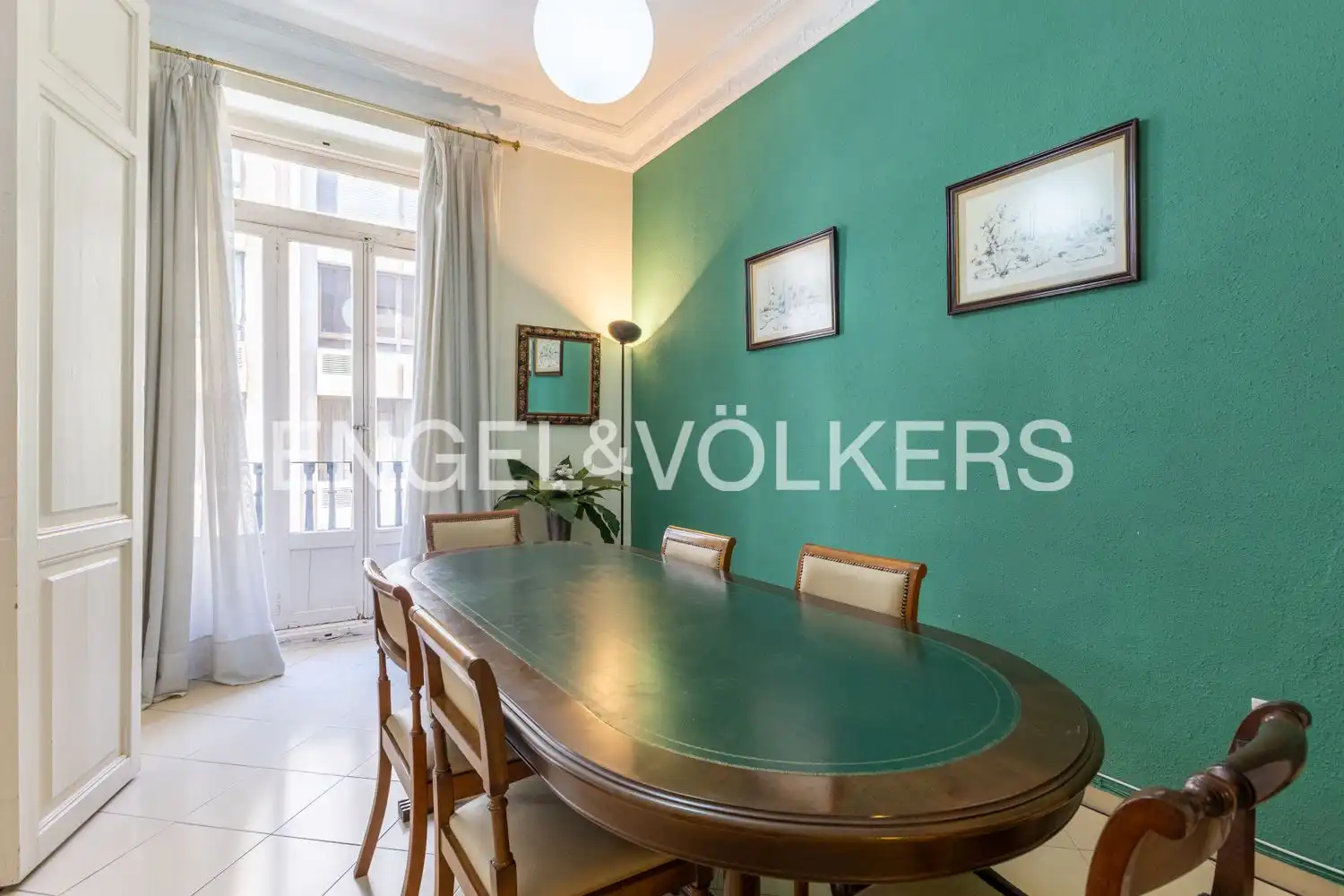 Dining room of Flat for rent in  Valencia Capital  with Air Conditioner and Heating