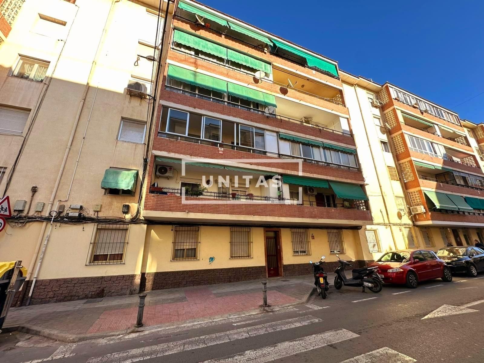 Vista exterior de Piso en venta en Alicante / Alacant con Aire acondicionado