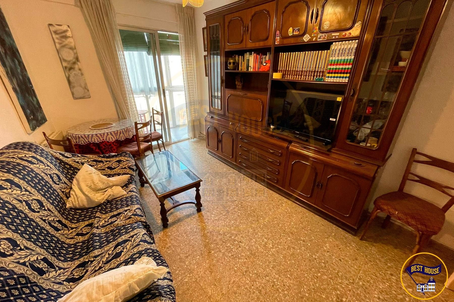 Living room of Flat to rent in Cuenca Capital  with Heating, Storage room and Balcony