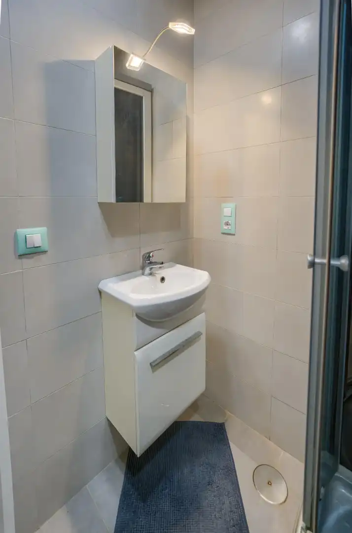 Baño de Casa o chalet en venta en Sanlúcar la Mayor con Aire acondicionado, Jardín privado y Trastero