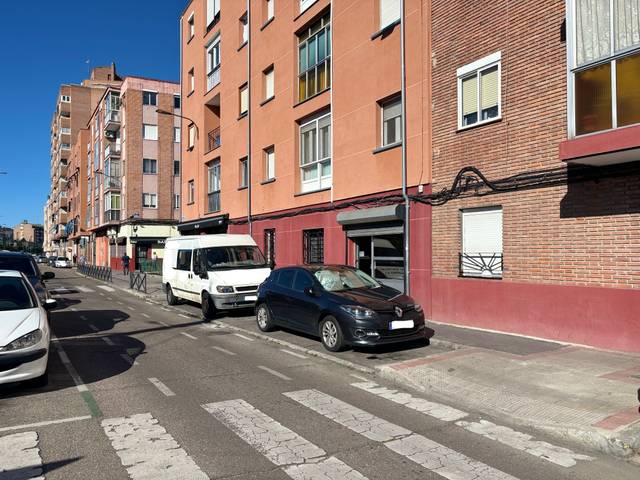 Local comercial en Alquiler en Calle de la Via, 26 en Vadillos