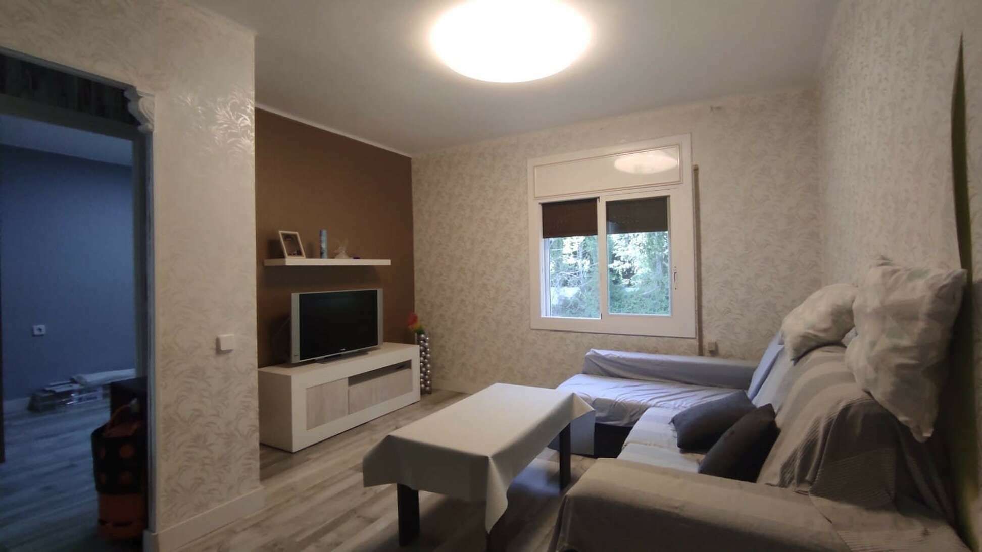 Sala d'estar de Pis en venda en Hostalric amb Calefacció