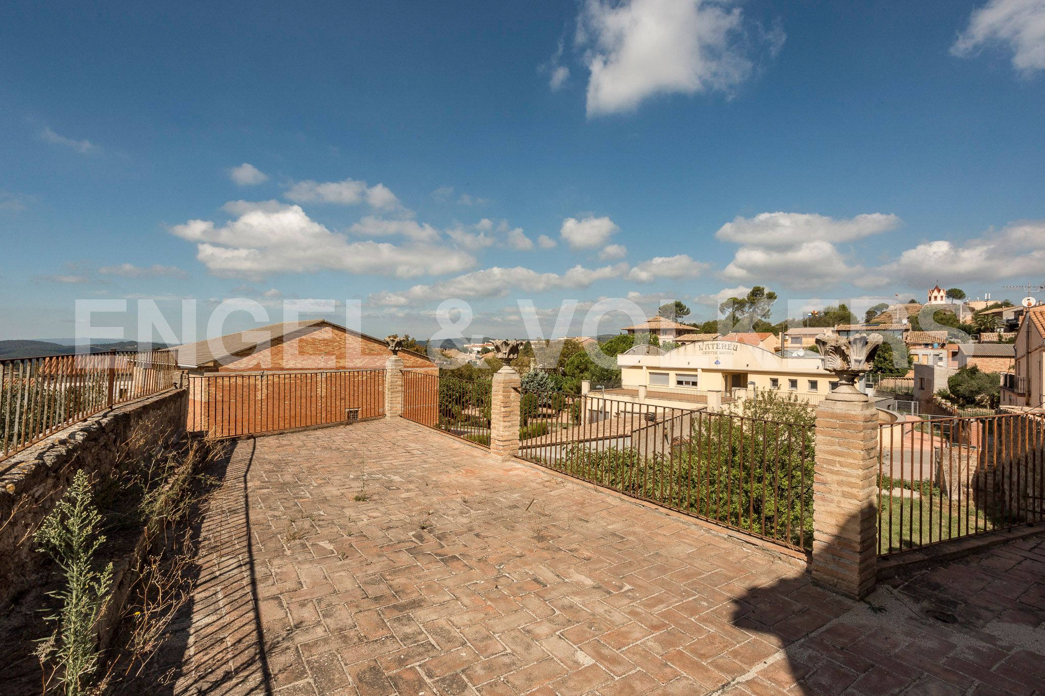 Terrassa de Casa o xalet en venda en Sant Feliu Sasserra amb Calefacció, Jardí privat i Terrassa