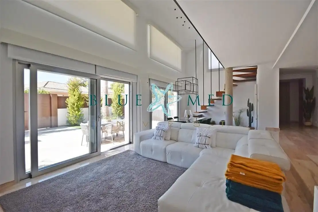 Villa con piscina in vendita a Calle ALBACETE, imagen 12