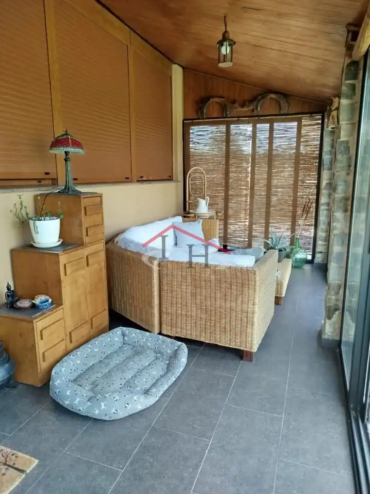 Terrassa de Casa o xalet en venda en Villadangos del Páramo amb Calefacció, Jardí privat i Piscina