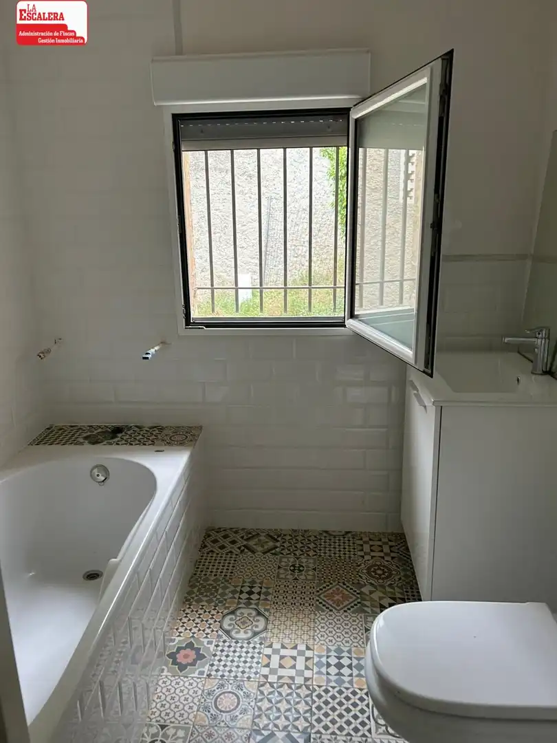 Casa adosada en venta en Santa Rosa