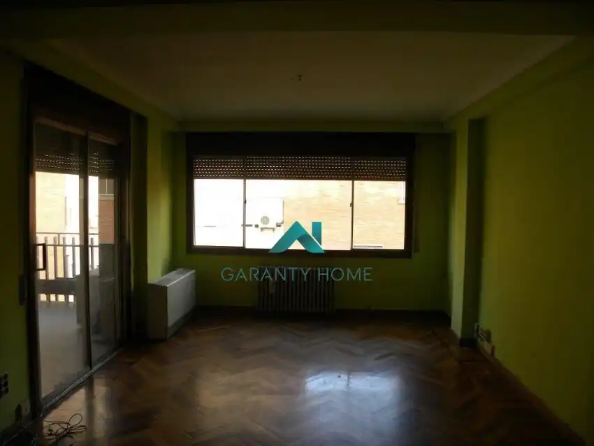 Flat with lift for sale in Casco Histórico, imagen 5