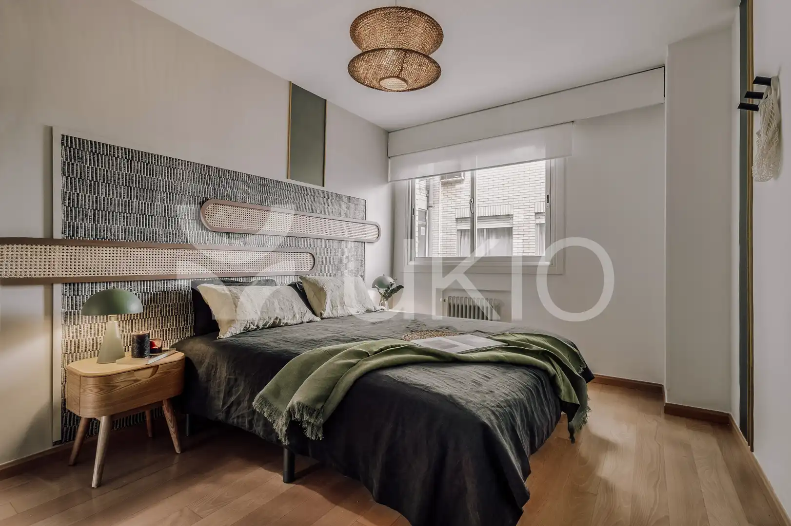 Habitación de Apartamento de alquiler en Madrid con Aire acondicionado, Calefacción y Amueblado