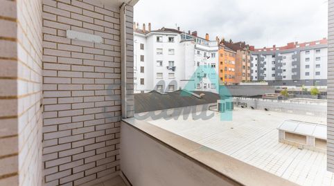 Foto 5 de Piso de alquiler en Logroño, La Ería, Oviedo