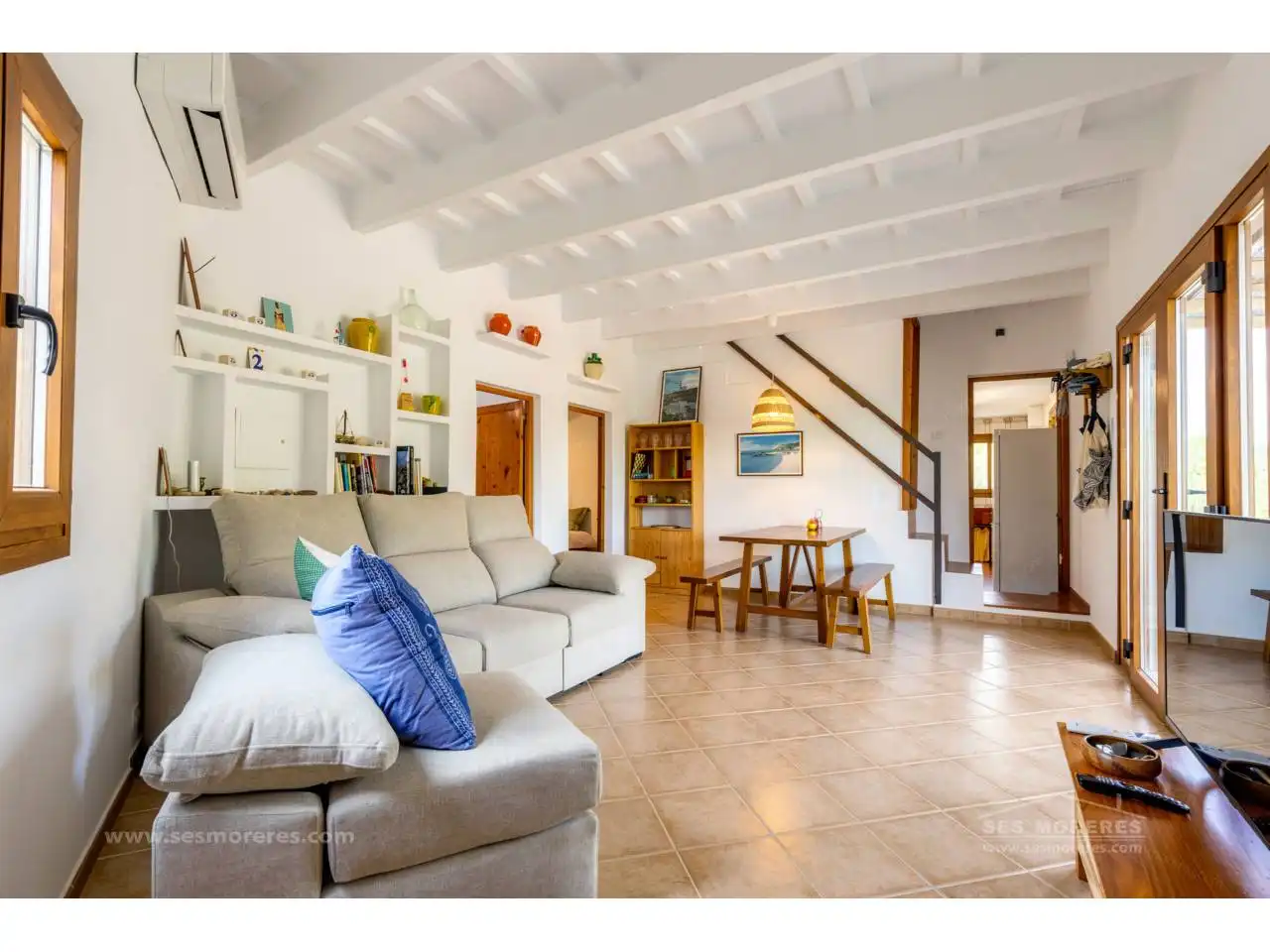 Sala d'estar de Finca rústica en venda en Es Migjorn Gran amb Jardí privat i Terrassa