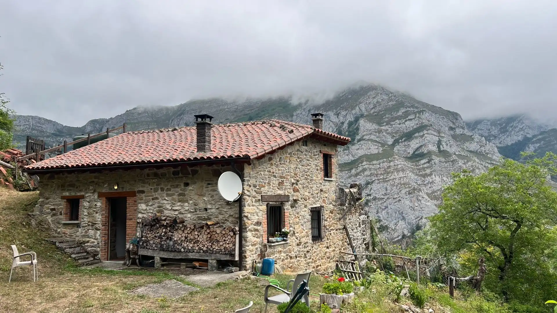 Exterior view of Houses for sale in Ponga