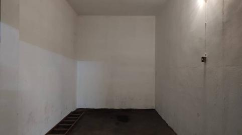 Foto 2 de Garatge en venda a Carrer Calle Angel Guimera, Centre, Salt