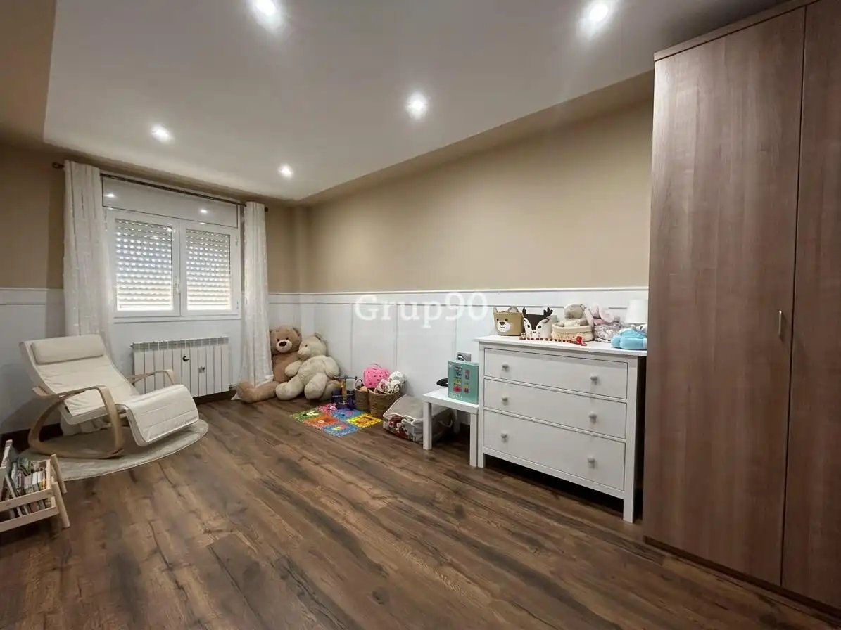 Habitación de Casa adosada en venta en Puigverd de Lleida con Aire acondicionado, Calefacción y Parquet