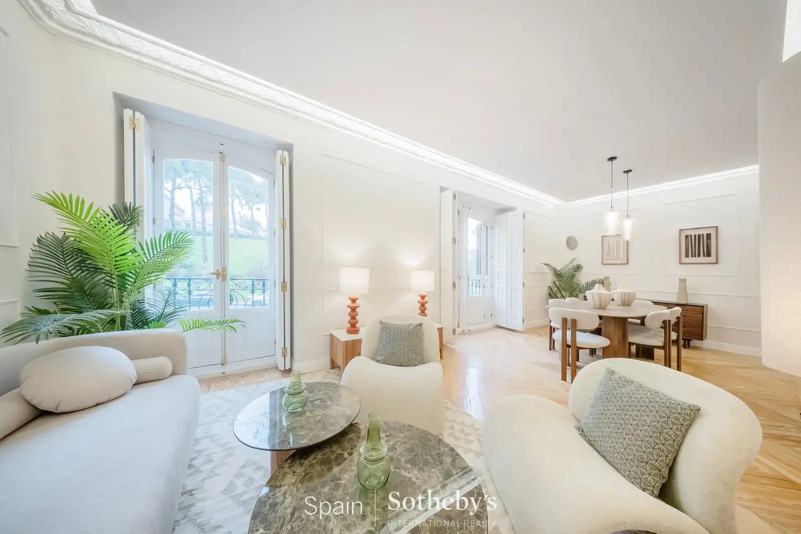 Living room of Apartments for sale in  Madrid Capital  with Air Conditioner, Heating and Terrace