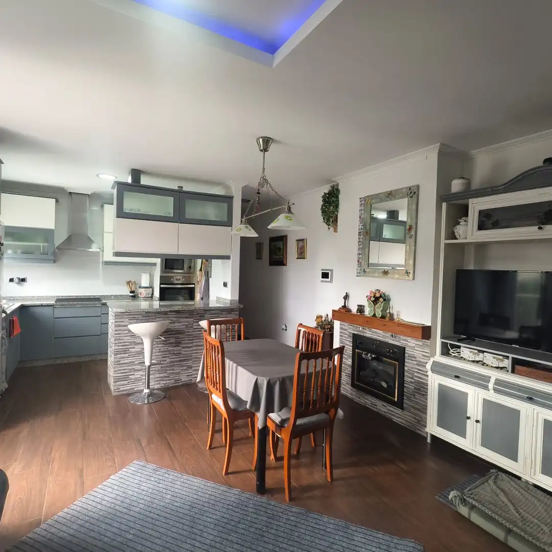 Cocina de Casa o chalet en venta en Miño con Calefacción, Jardín privado y Terraza