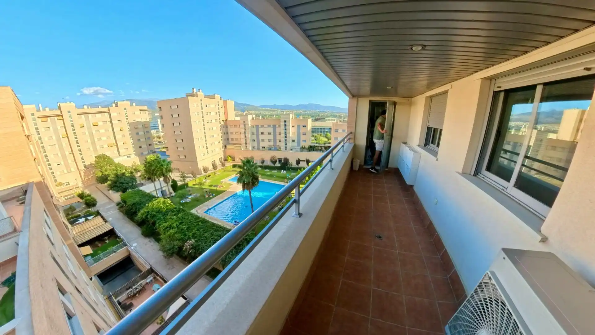 Flat for sale in Avenida Avenida de la Ilustración, 85, Campus de la Salud