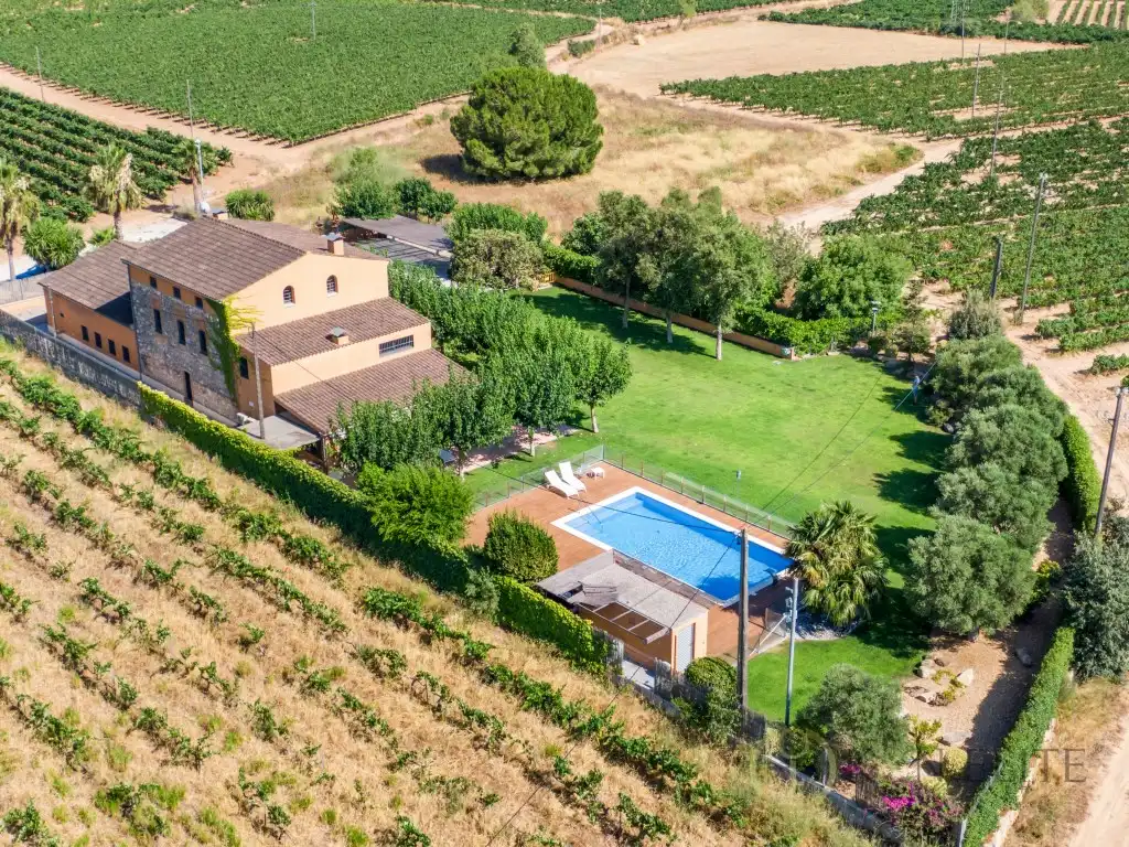 Casa amb piscina en venda a La Granada, imagen 7