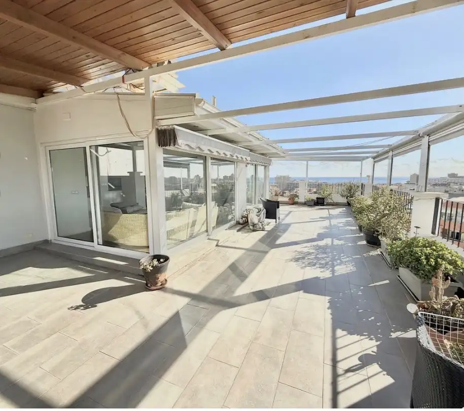 Flat with pool for sale in Playa de los Boliches, imagen 2