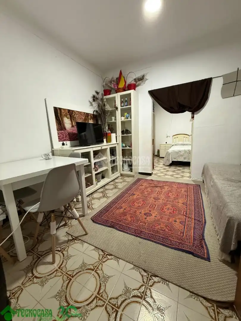 Habitación de Casa adosada en venta en Santa Cruz de la Zarza con Aire acondicionado, Alarma y Piscina comunitaria