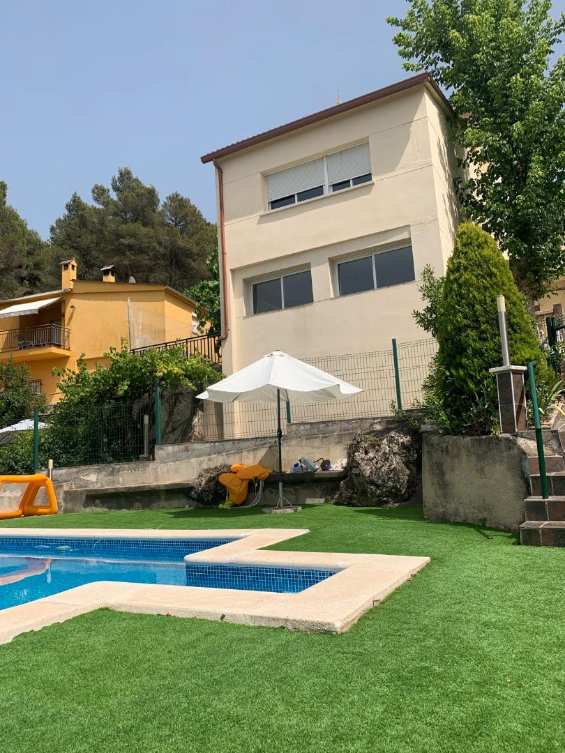 Piscina de Casa o xalet en venda en Gelida amb Calefacció, Jardí privat i Terrassa