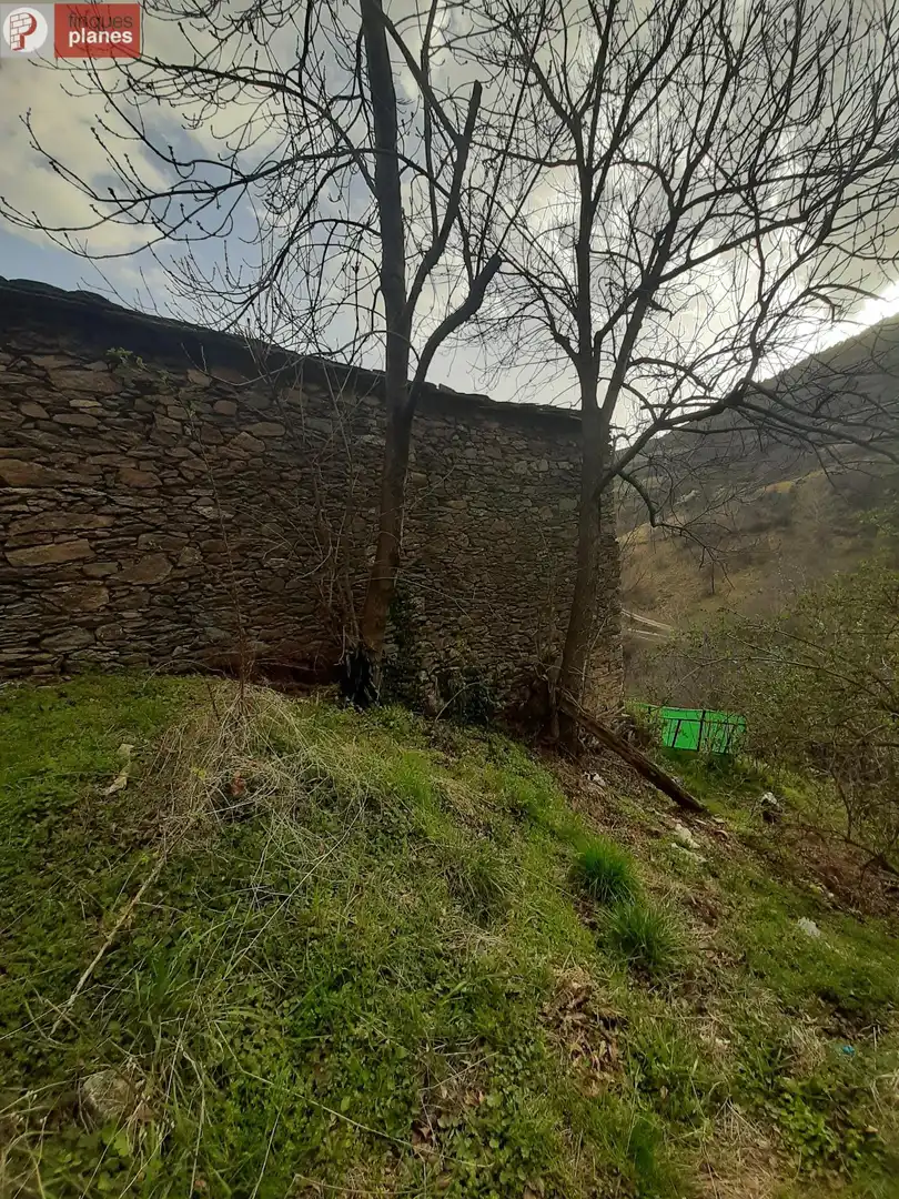 Casa o xalet en venda en Les Valls de Valira amb Calefacció i Jardí privat