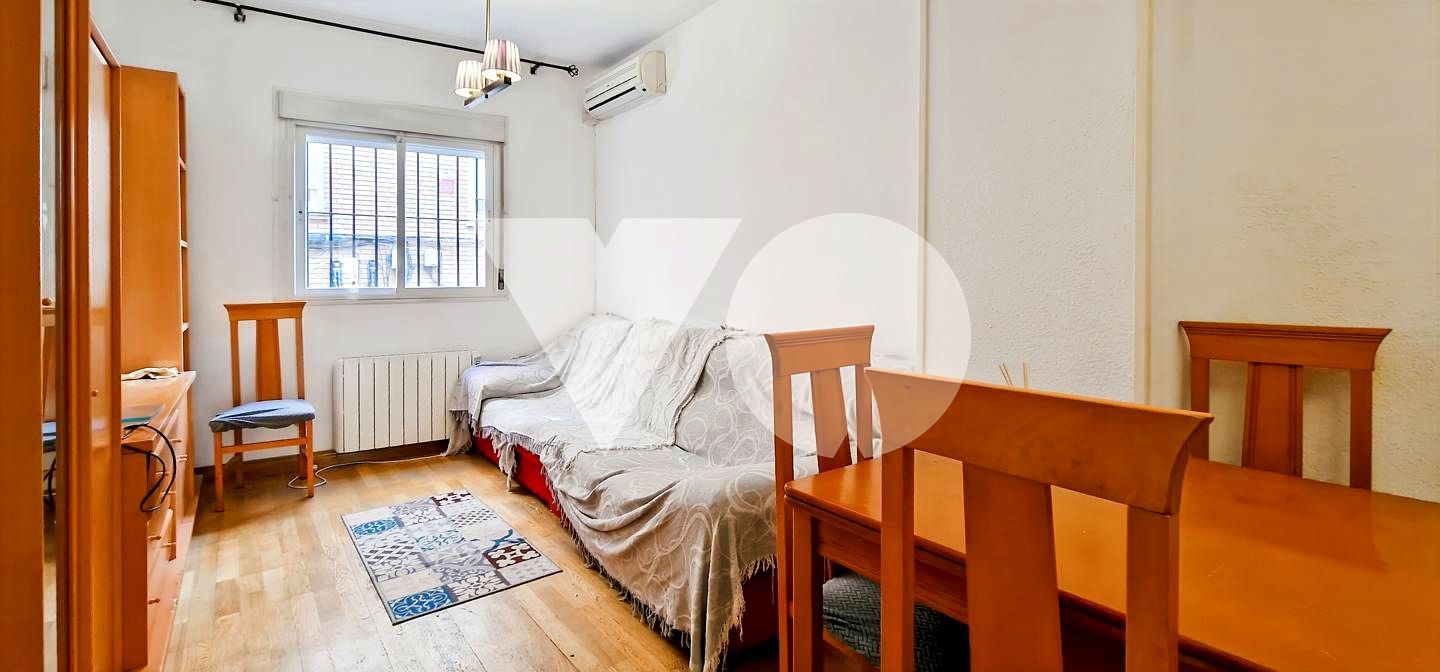 Habitación de Dúplex en venta en  Madrid Capital con Aire acondicionado, Calefacción y Amueblado