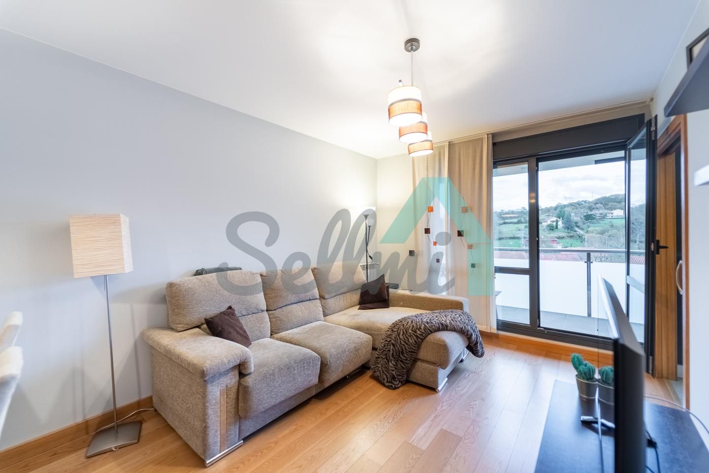 Exterior view of Flat for sale in Oviedo   with Heating, Terrace and Storage room