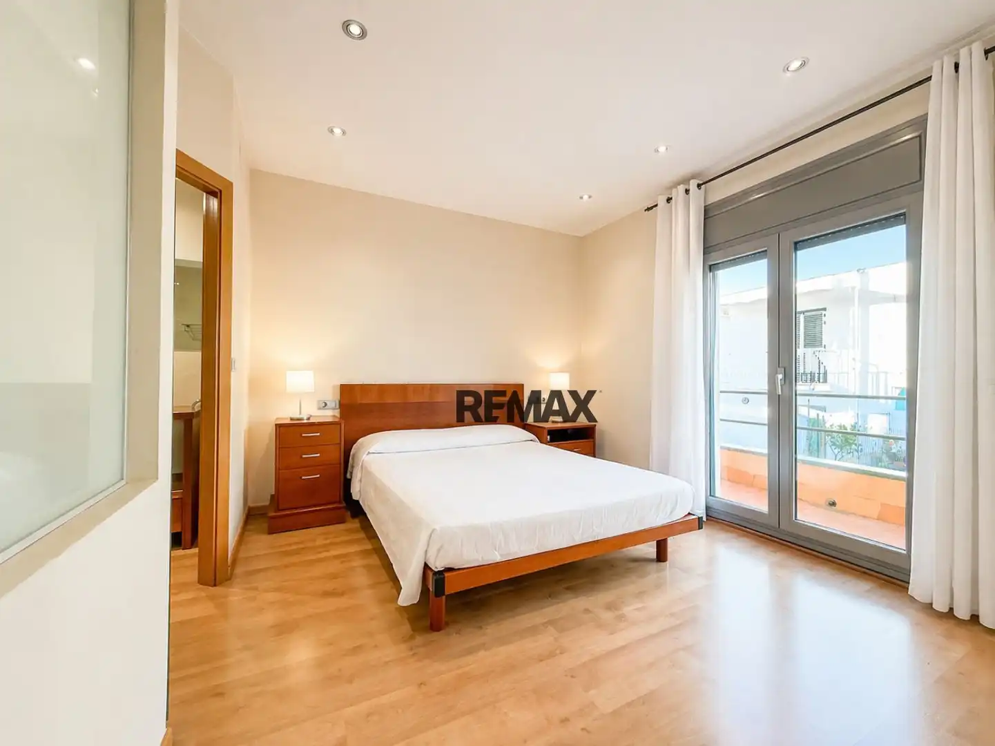 Schlafzimmer von Gebäude zum Verkauf in Roses