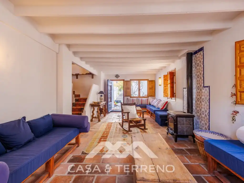Sala de estar de Casa adosada en venta en Comares con Aire acondicionado, Terraza y Piscina