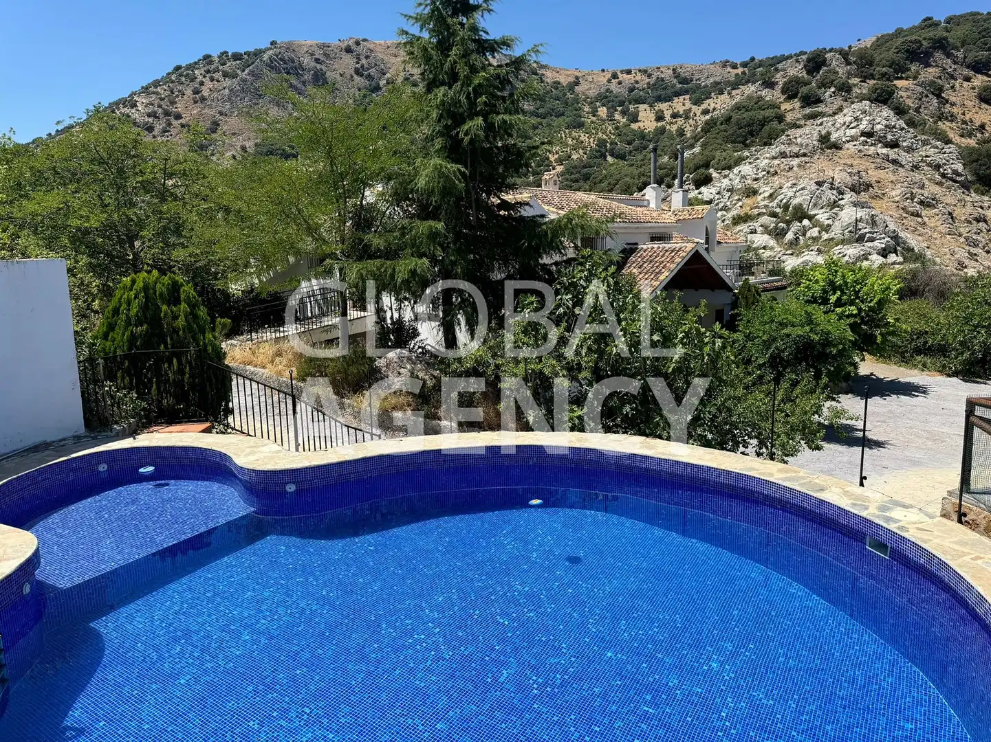 Piscina de Terreny en venda en Jaén
