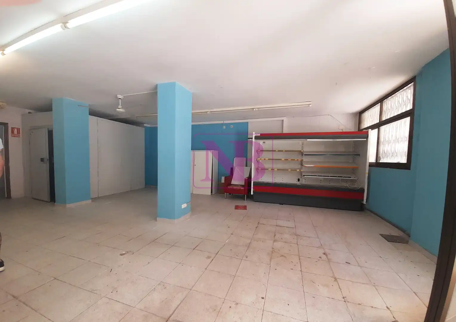 Business premises for sale in Carrer d'Enrico Caruso, imagen 8