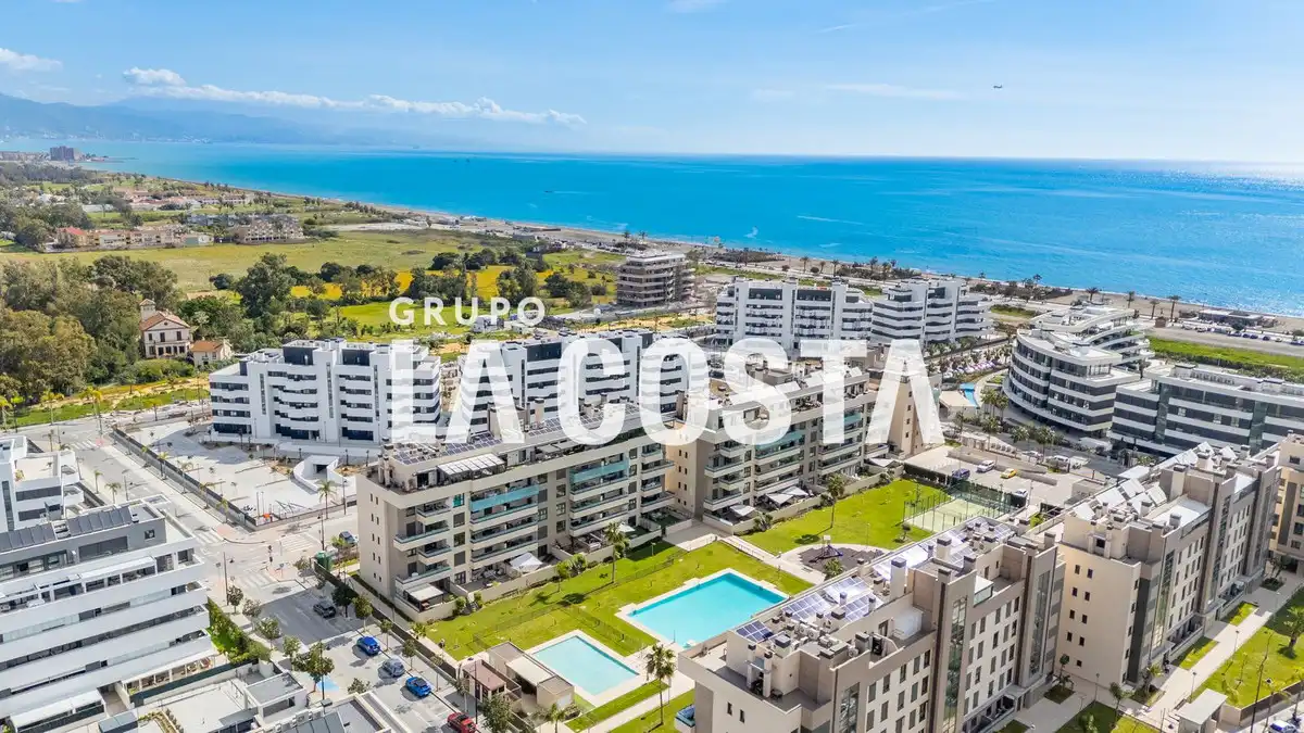 Vista exterior de Ático en venta en Torremolinos con Aire acondicionado, Terraza y Trastero
