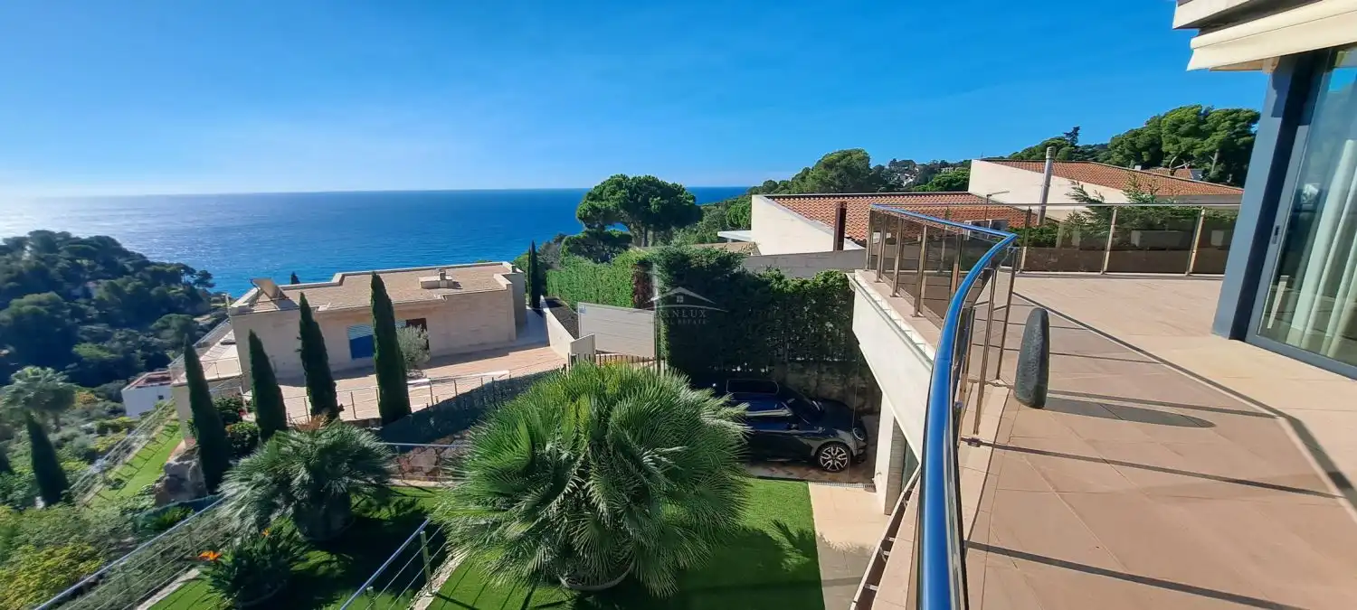 Casa o xalet en venda a AQUARIO, Santa María de Llorell