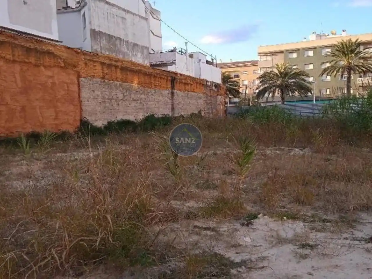 Terreny industrial en venda en Gandia