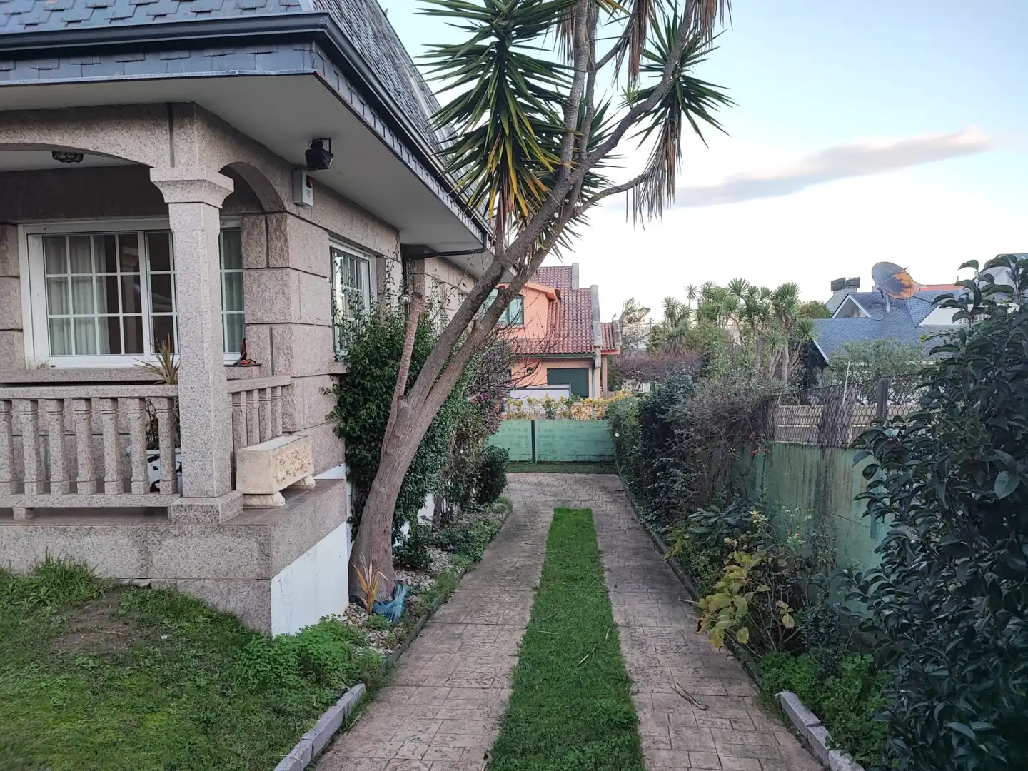 Jardín de Casa o chalet en venta en Vigo  con Calefacción, Jardín privado y Terraza
