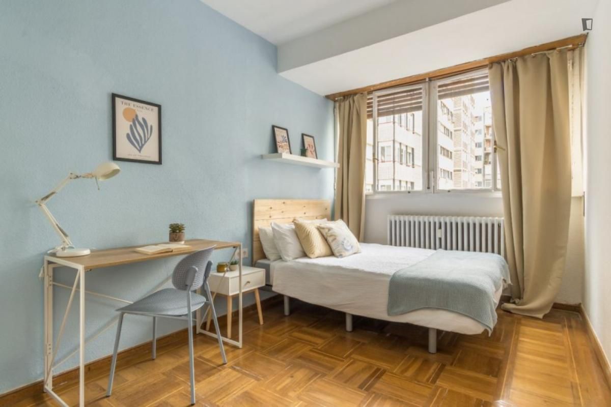 Apartment to share in Cuatro Caminos - Azca