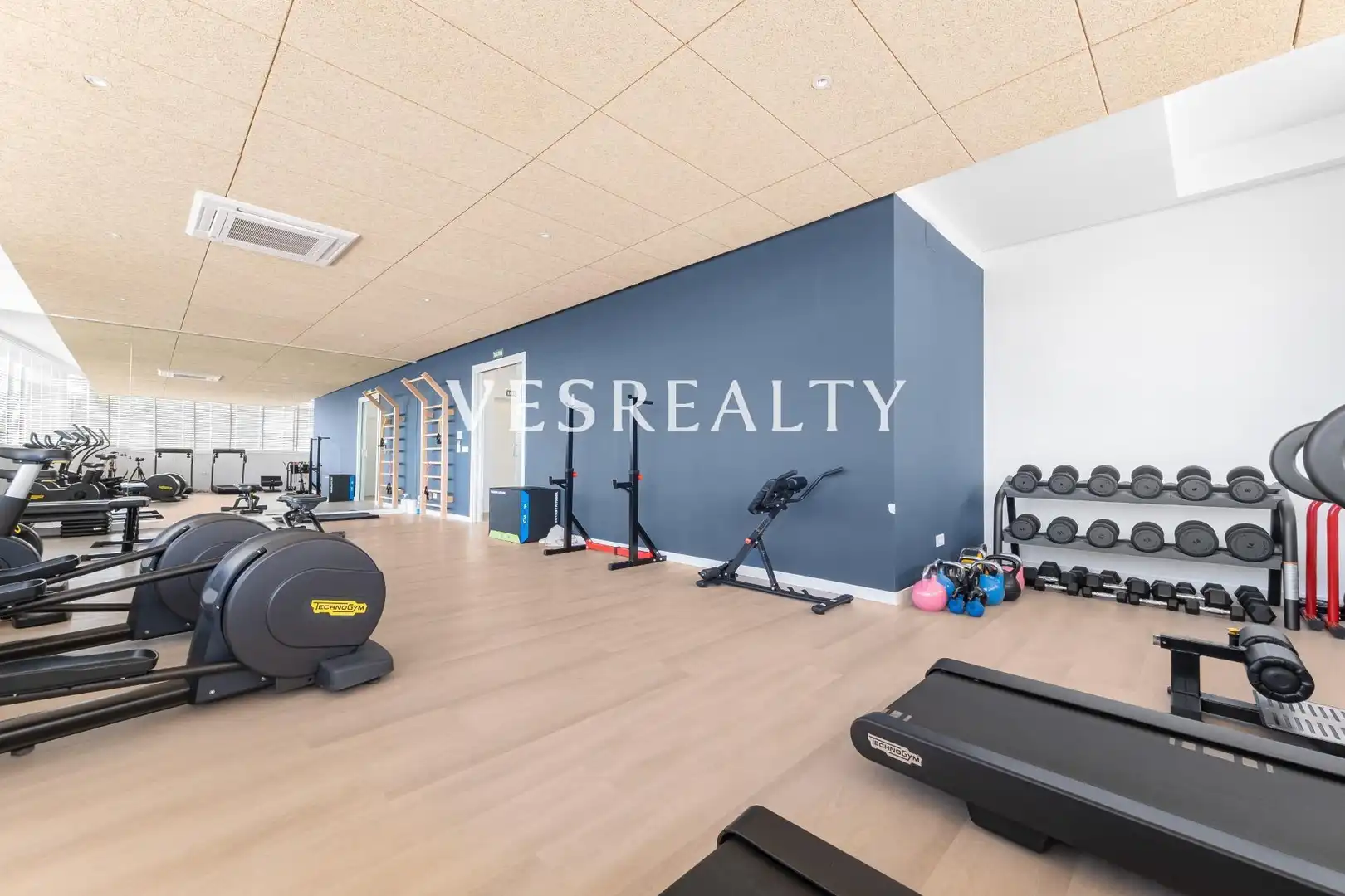 Apartament de lloguer a Calle Isabela Católica, Benalúa