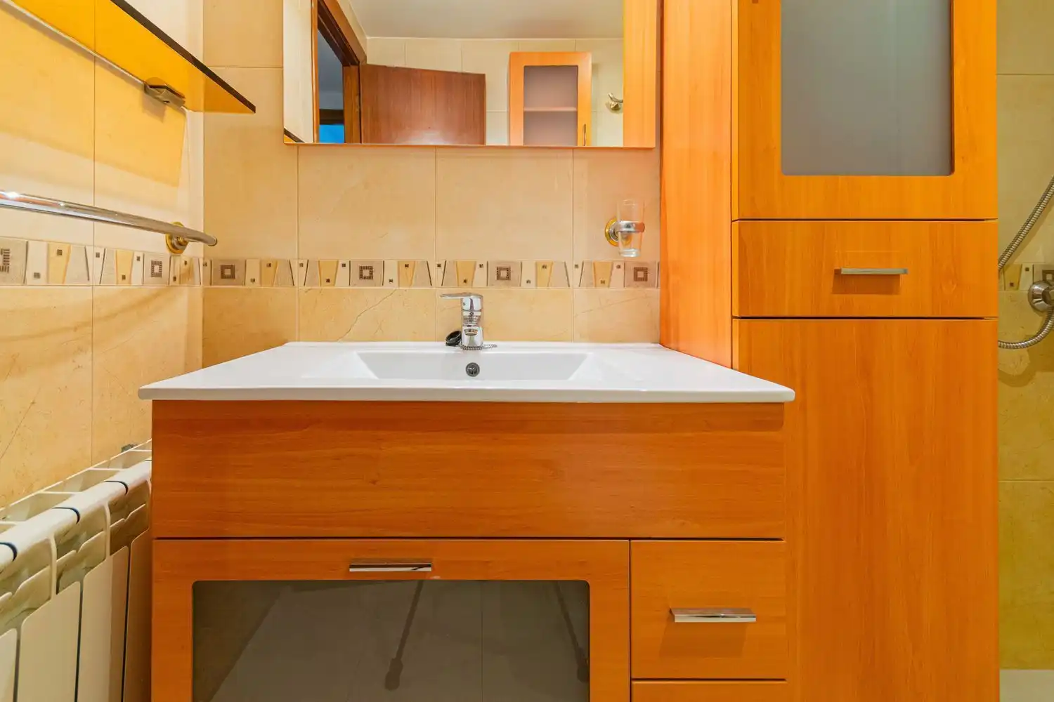 Baño de Piso en venta en Madrid con Aire acondicionado y Calefacción