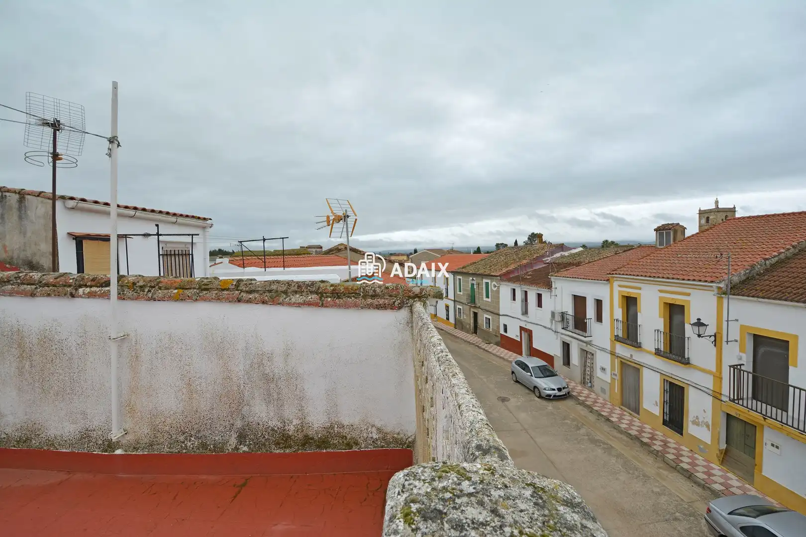 Vista exterior de Casa adosada en venda en Aldea del Cano amb Calefacció, Terrassa i Traster