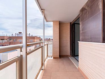 Appartamento con ascensore in vendita a Calle GRANADA (E)