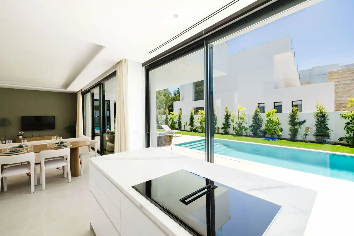 Casa amb piscina en venda a Urbanizacion Señorio De Cortes, imagen 14