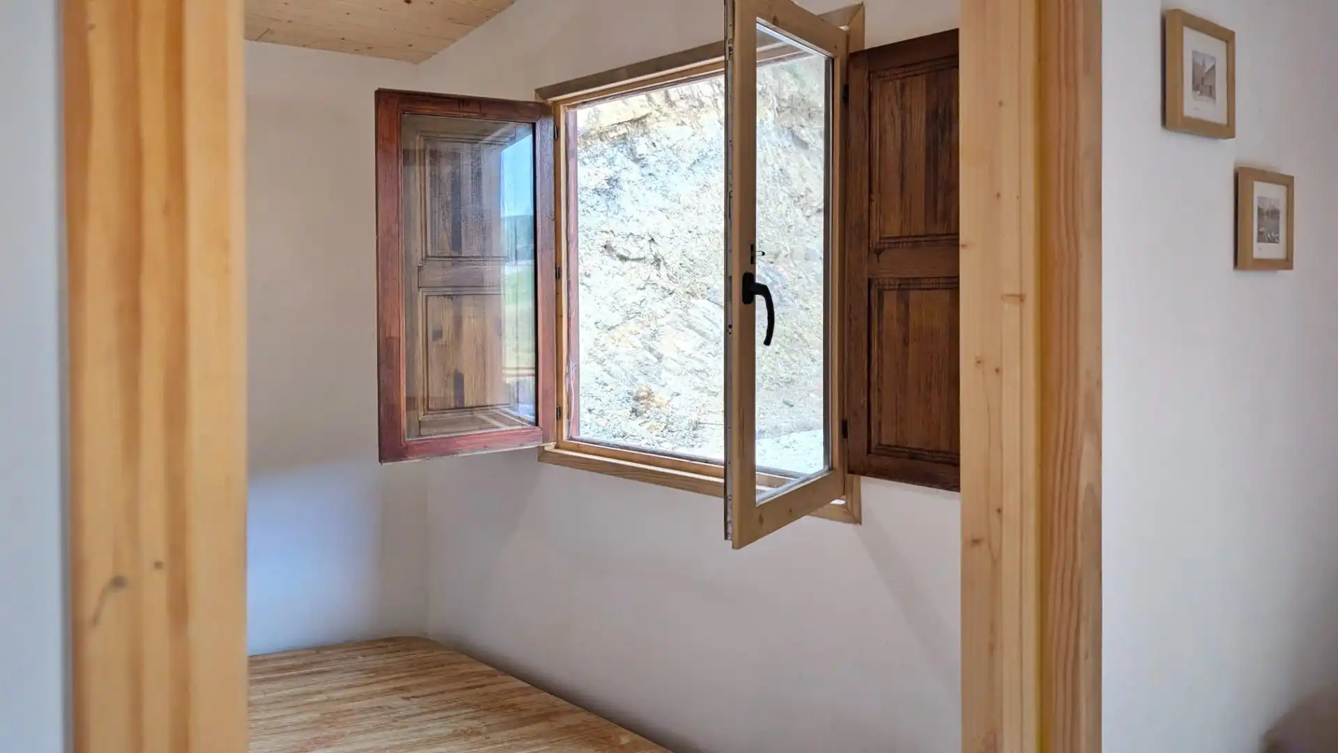 Terrassa de Finca rústica en venda en Torrelavega  amb Jardí privat