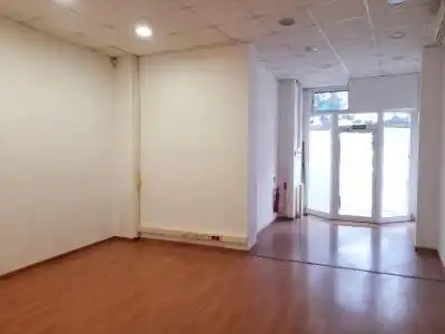 Business premises to rent in Centre, imagen 3