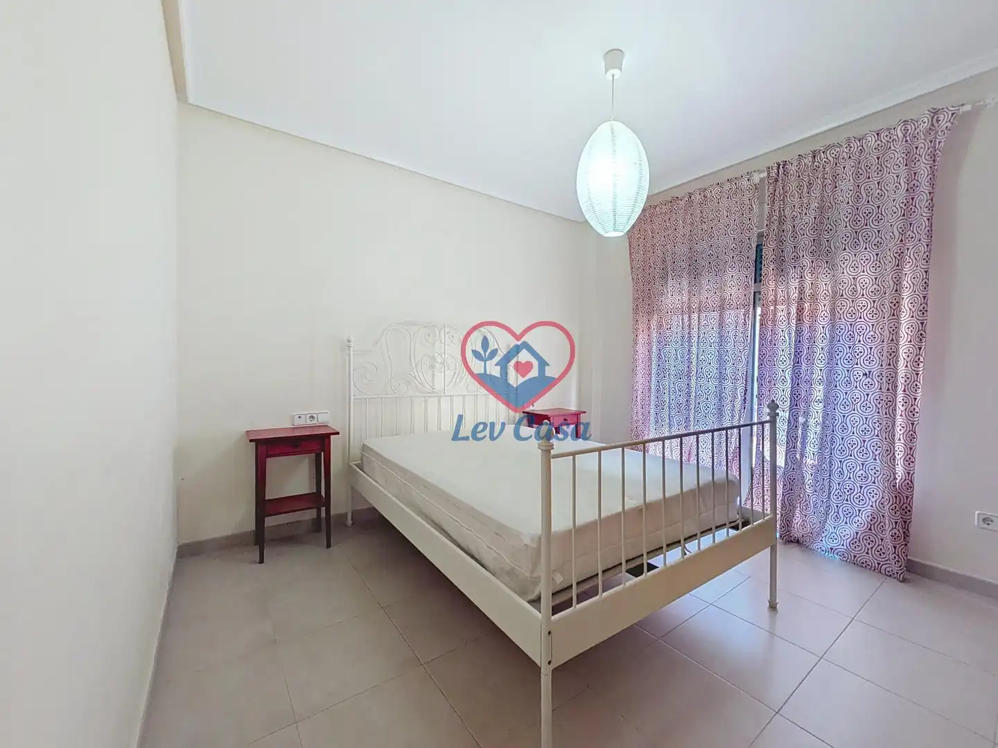 Habitación de Piso en venta en Murcia con Aire acondicionado y Amueblado
