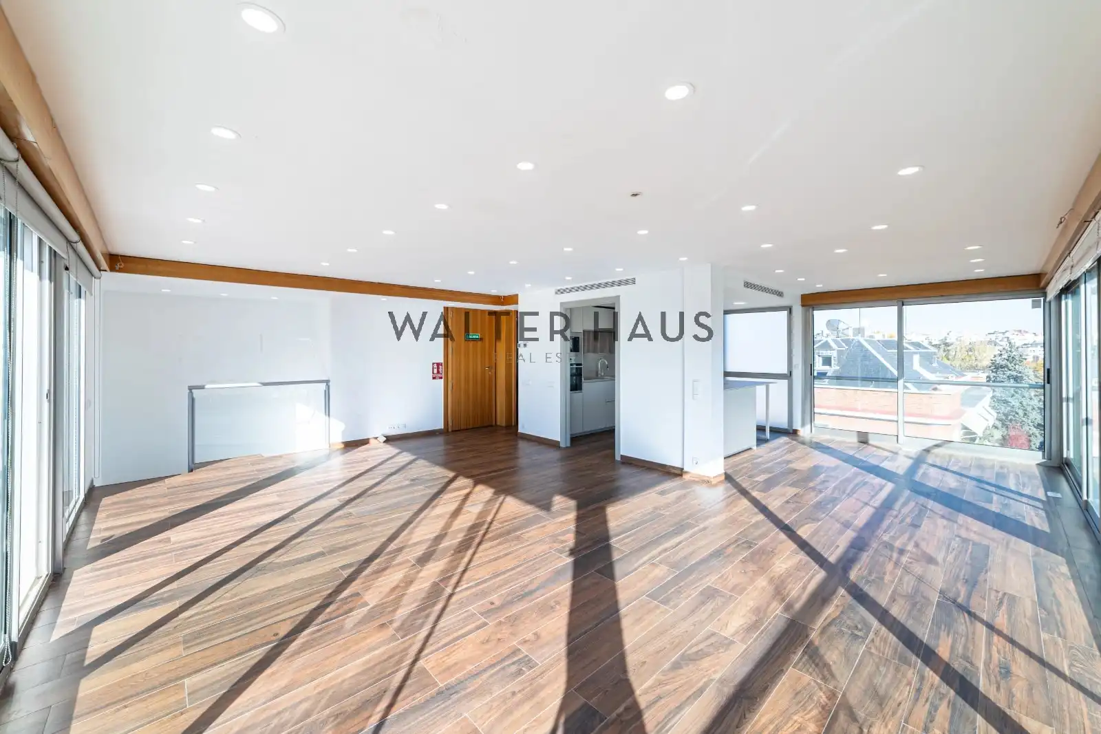 Piso en venta en Madrid con Aire acondicionado, Calefacción y Jardín privado