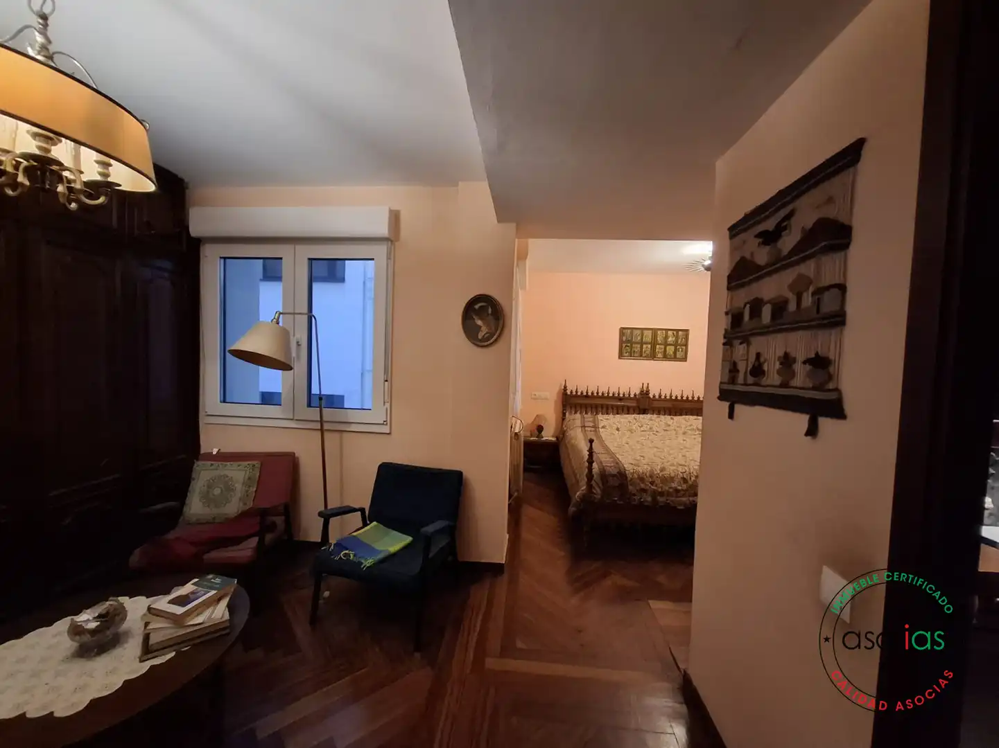 Sala d'estar de Pis en venda en Gijón  amb Calefacció, Parquet i Terrassa
