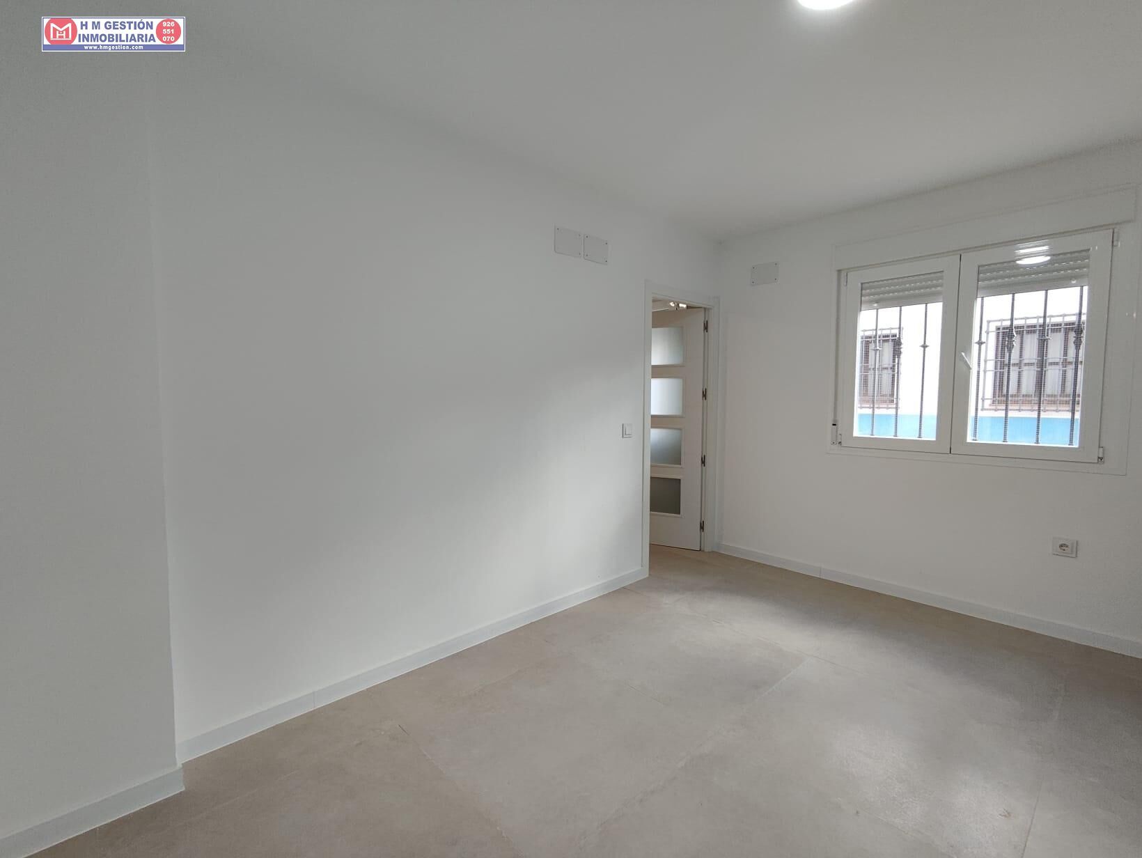 Dormitori de Pis en venda en Alcázar de San Juan amb Aire condicionat, Calefacció i Terrassa